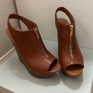 🛑SOLD🛑 Brown Wedges by Jessica Simpson